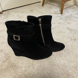 Vince Camuto Black Wedges, 8